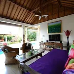 Villa Mimpi